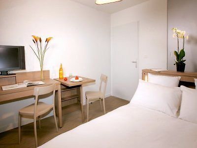 Comfort Suites Cannes Mandelieu Ngoại thất bức ảnh