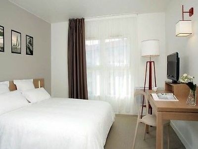 Comfort Suites Cannes Mandelieu Ngoại thất bức ảnh