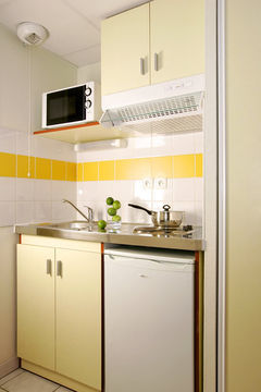Comfort Suites Cannes Mandelieu Ngoại thất bức ảnh