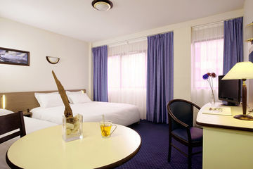 Comfort Suites Cannes Mandelieu Ngoại thất bức ảnh