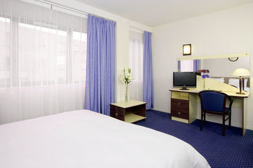 Comfort Suites Cannes Mandelieu Ngoại thất bức ảnh